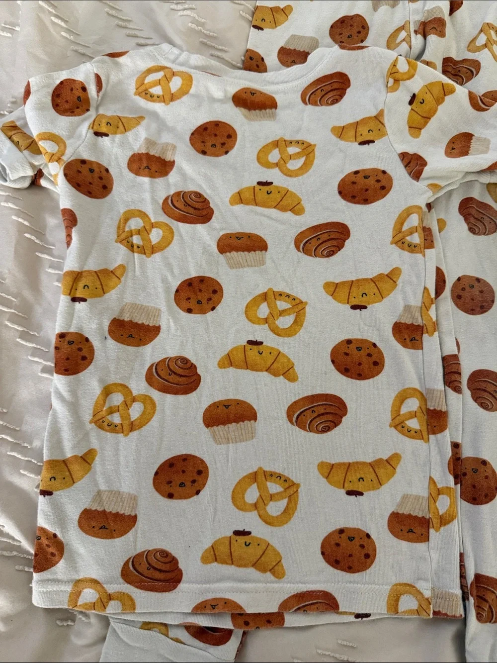 Old Navy White Kids Pajama Top with Brown & Yellow Bakery Print